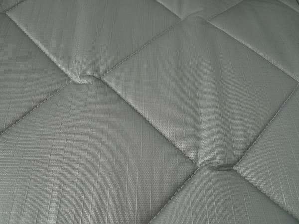 Detail Premium Material innen grau